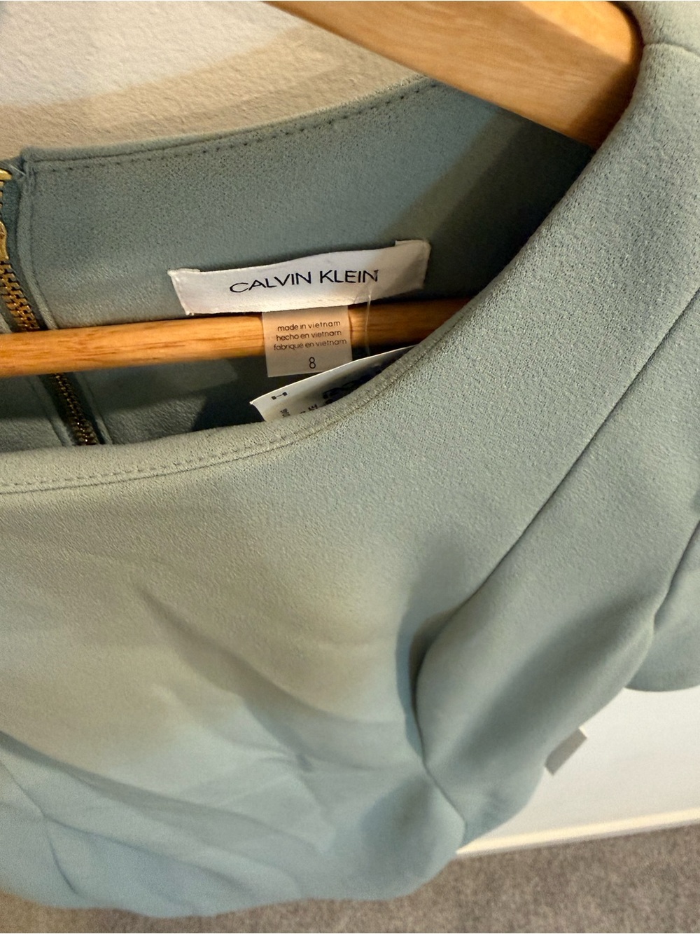 Calvin Klein Light Sage Puff-Sleeve Midi Sheath Dress - Picture 4 of 7